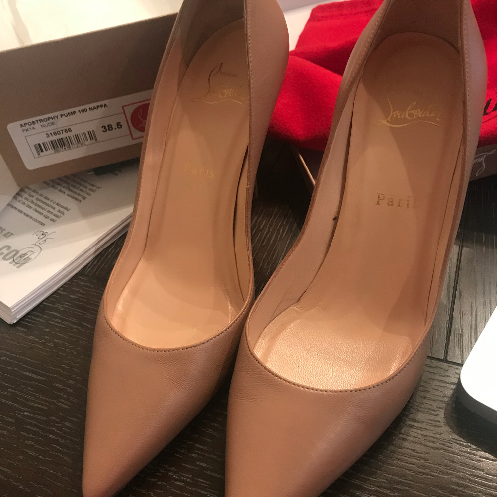 Louboutin beige heels: Apostrophy pump 100 NAPPA - Picture 6 of 6